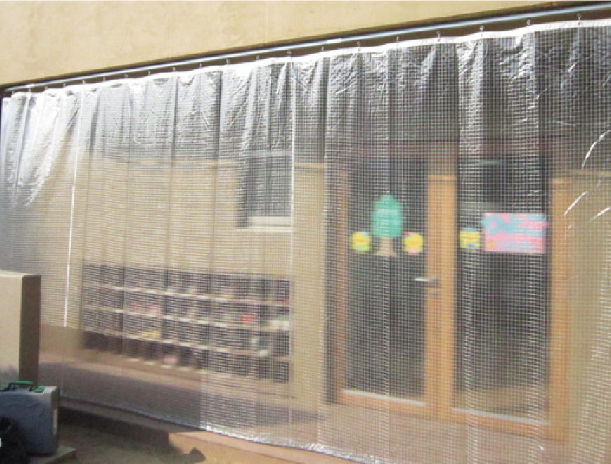 雨よけ用ビニール・シートカーテン